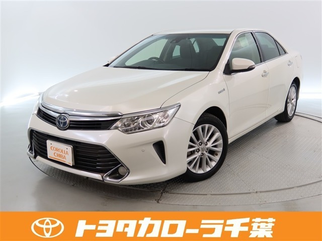 トヨタ カムリハイブリッド 