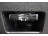 高速道路走行の料金所をノンストップで通過できるETCを装備!※ ETCカードのお申し込みも当社にお任せ下さい!