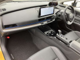 高品質カークリーニング ピカピCar 外装・内装、岐阜トヨペットの専門スタッフがシートもカーペットも綺麗に洗浄済み!プロの仕上げを是非ご確認下さいませ。