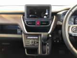温度を設定すれば、自動で車内の温度管理をしてくれる優れものです♪ATミッションで運転楽々