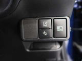 オートマチックハイビームとは、先行車や対向車のライトを認識し、ハイビームとロービームを自動で切り替える機能です。夜道の視界を確保します。