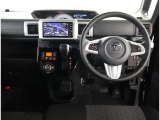見通しのよいすっきりとした視界で、誰でも運転しやすいです。運転のしやすさは疲れにくさにも繋がりますよ♪