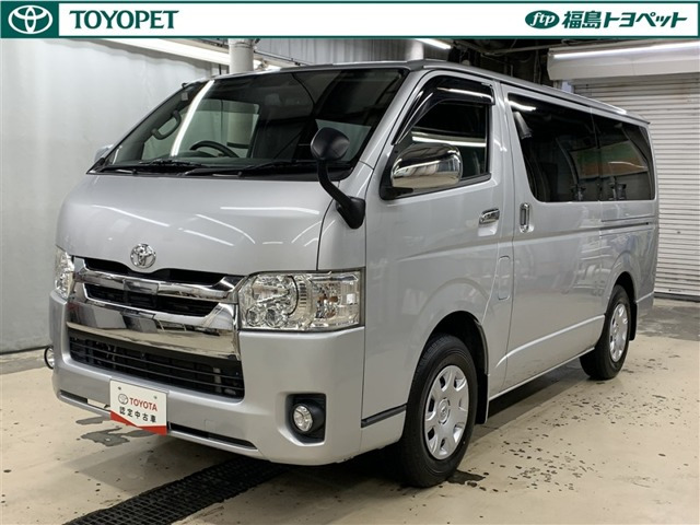 トヨタ ハイエースバン 