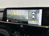 バックガイドモニターで、後方を確認しながら安心して駐車することができます。運転初心者も熟練者も必須の機能ですよ!