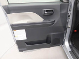 中古車は一物一価、同じようなお車でも、整備状況、外内装の状態など様々です。