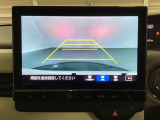 バックでの車庫入れも安心です! リアカメラが付いているバックモニター付のナビを装備しております。操作線もついており距離感も画面から確認できます。