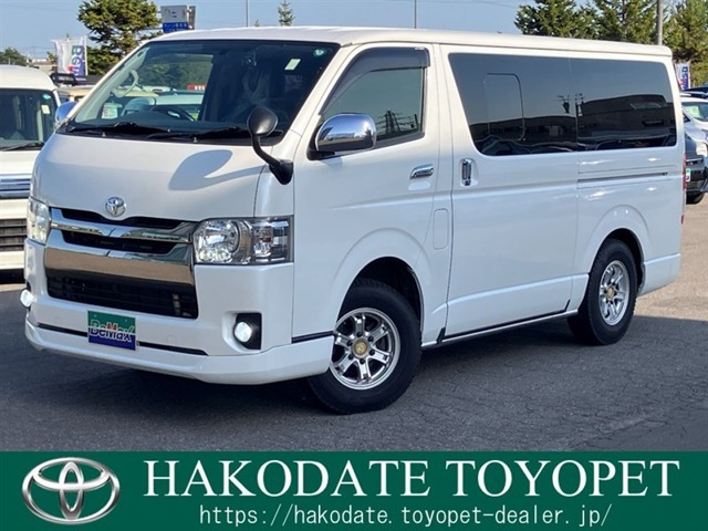 トヨタ ハイエースバン 