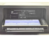 高機能サウンドシステム。車内に臨場感ある音楽空間を生み出します。