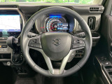 【純正革巻きステアリング】上質な革を使用することで、手にしっかり馴染みとても運転しやすいハンドルです♪