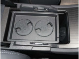 お車の取扱説明書・メンテナンスノート(記録簿)も御座います。トヨタのディーラーで安心を買って下さい。当社は無理な勧誘は致しません。まずはお客様からのお問い合わせを心よりお待ちしております。