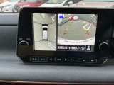 360度カメラ搭載で駐車時や狭い道など安心して運転することができますよ