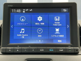 純正メモリーナビ付きです!ホンダコネクト対応、CD・DVD再生、フルセグTV視聴、Bluetooth接続可能です!