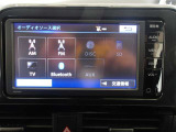 Bluetooth接続機能・スマートフォンなどからお気に入りの音楽を飛ばしてワイヤレス再生したり、ハンズフリー通話ができます。