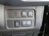 パワースライドドアは、運転席からボタンひとつで開閉できます♪