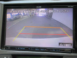 バックガイドモニターで、後方を確認しながら安心して駐車することができます。運転初心者も熟練者も必須の機能ですよ!