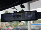【ドライブレコーダー】ドライブレコーダー装備!走行中はもちろん、あおり運転や事故に遭遇した際、映像で記録し、万一のリスクに備えます。※記録用SDカードはお客様ご自身でご準備いただく必要があります。