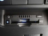 ETCを装備しており、各種特典が利用可能となりスマートインターチェンジも通行可能です。
