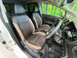 運転席シート廻りは使用感も少なく、良好な状態となっています。丁寧に使われていたことがよくわかりますね。