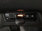 ETCが付いてます。ETC搭載車しか通過できないスマートICが利用できるようになりますよ!現在スマートICの設置箇所も増えてきているので、高速道路利用の幅が広がりますね☆