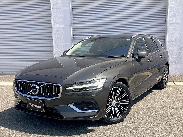 V60 T5 インスクリプション
