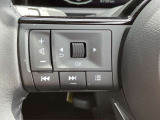 ステアリングスイッチ搭載!ハンドルひとつで手を離さなくても運転中視線をそらさなくても操作が出来て便利です