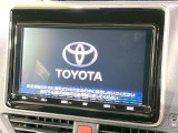 【大画面ナビ】人気の大型9インチナビを装備。存在感のある大画面はインパクト大!ナビ利用時のマップ表示は見やすく、テレビやDVDは臨場感がアップ!いつものドライブがグッと楽しくなります♪