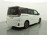 こちらの車両は、ご購入後も継続して安心メンテナンスを提供させていただく為、岐阜県内のお客様への販売・登録に限らせていただきます。