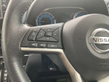 オーディオ等の操作ができるハンドルスイッチ付!手元で操作できるので運転中でも安心です☆