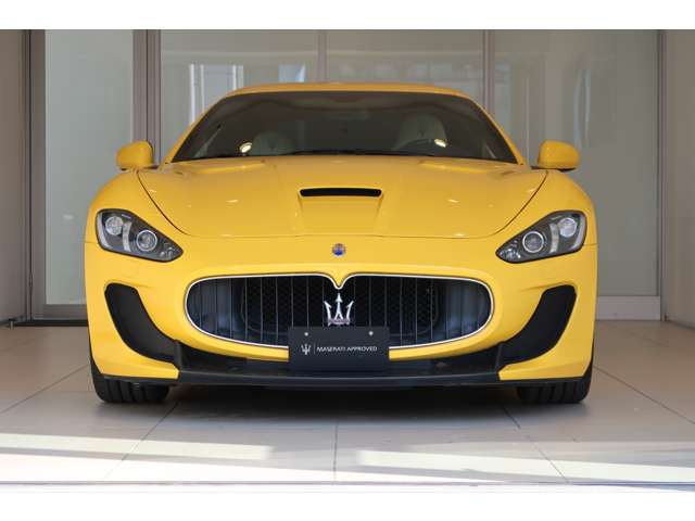マセラティ グラントゥーリズモ MC ストラダーレ の中古車詳細 (15,000