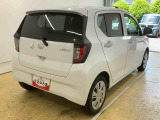 当店では車両本体価格以外に、諸費用を含めた支払総額も表示しておりますので、お客様の予算にピッタリのおクルマお選びができます。コーティングやJAFをセットにしたオトクな購入パックも好評です。
