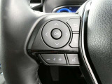 Bluetooth接続でハンドルを握ったままステアリングスイッチで電話のワイヤレス通信が可能です。