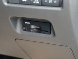 ビルトイン側ETC2.0ユニット装備で高速道路の利用もラクラク