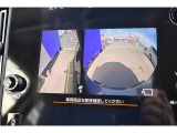 Rレンジ切り替え時バックカメラやサイドカメラ、ボタン操作によりフロントカメラ映像に切り替えることも可能です