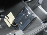 ETC!料金所も止まる事無くスイスイです!窓を開ける必要も無いので雨や花粉、排気ガスの浸入もありません!今や必需品ですネ!