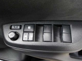 全席オートパワーウィンドウ☆窓の全閉全開が自動で出来るので便利ですよ♪