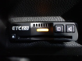 デザインスッキリのビルトイン『ETC』!高速道路の特典はもちろん、キャッシュレスなので料金所では徐行するだけで通過可能です!