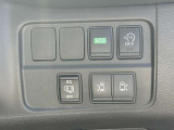 【両側電動スライドドア】便利な両側電動スライドドアです。インテリジェントキーや運転席のスイッチでドアの開閉が出来るので、とても便利な装備です♪