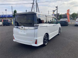 展示されているお車は全台1年間のトヨタロングラン保証が付いて参ります。最長3年間の保証をお付けすることも可能ですので、どのエリアに住むお客様でも安心して保証をお受けすることができます!