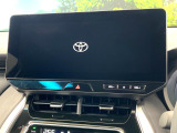 【12.3インチワイドナビ】高級感とインパクトのある大型ワイドナビを装備。各種オーディオ操作はもちろん、横長ワイド画面でのマップ2分割表示など、利便性も高いナビです♪