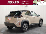「中古車ハイブリッド保証」付き。ハイブリッド機構を無償で保証します。保証期間は、初度登録年月から10年目まで、またはロングラン保証が終わってから3年間。ただし累計走行距離が20万km以内です。