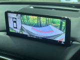 【360&deg;ビューモニター】専用のカメラにより、上から見下ろしたような視点で360度クルマの周囲を確認することができます☆死角部分も確認しやすく、狭い場所での切り返しや駐車もスムーズに行えます。