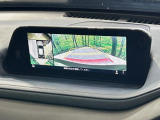 【360&deg;ビューモニター】専用のカメラにより、上から見下ろしたような視点で360度クルマの周囲を確認することができます☆死角部分も確認しやすく、狭い場所での切り返しや駐車もスムーズに行えます。