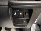 運転席からも両側パワースライドドアの開閉が可能です♪