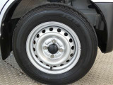 タイヤ・ホイール・足回りもしっかりチェック済みですので安心してお乗りいただけます。