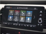 この車にはリアにもドライブレコーダーを装備しております◆映像・音声などを記録する自動車用の装置です。 もしもの事故の際の記録はもちろん、旅行の際の思い出としてドライブの映像を楽しむことができます。
