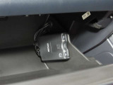 ETC!料金所も止まる事無くスイスイです!窓を開ける必要も無いので雨や花粉、排気ガスの浸入もありません!今や必需品ですネ!