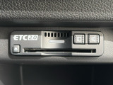 ★ETC2.0搭載★ お出かけには今や欠かせなくなってきましたETC装備で、高速道路の利用もスマートに!料金所もスイスイ通過&rArr;快適ドライブにかかせないアイテムです