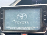 【純正ナビ】人気の純正ナビを装備しております。ナビの使いやすさはもちろん、オーディオ機能も充実!キャンプや旅行はもちろん、通勤や買い物など普段のドライブも楽しくなるはず♪