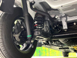 お車を安心してお乗りいただく為には、足回りの定期点検が欠かせません。サービスサポート(有償保証)では無料点検もご提供しており、安心のカーライフをお過ごしいただけるサポート体制が整っています。