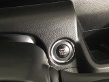 豊富に在庫を取り揃えています!軽自動車からミニバン、セダン、SUV、話題のハイブリッド車など続々入荷しております!